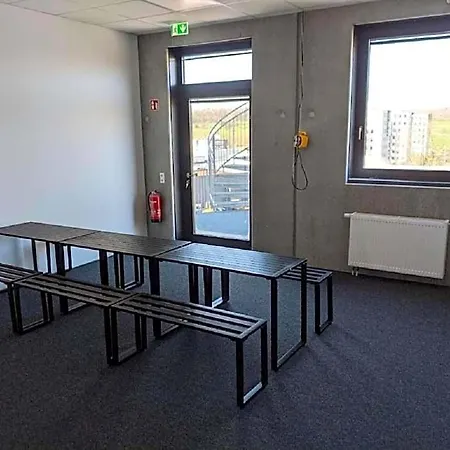 Business-motel, Free Massage Chairs, Secure Xl-parking, 24h-checkin Heimsheim