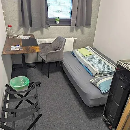 Business-motel, Free Massage Chairs, Secure Xl-parking, 24h-checkin *