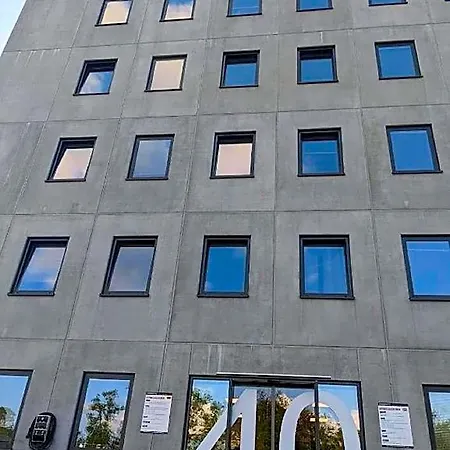 Business-motel, Free Massage Chairs, Secure Xl-parking, 24h-checkin فندق Heimsheim